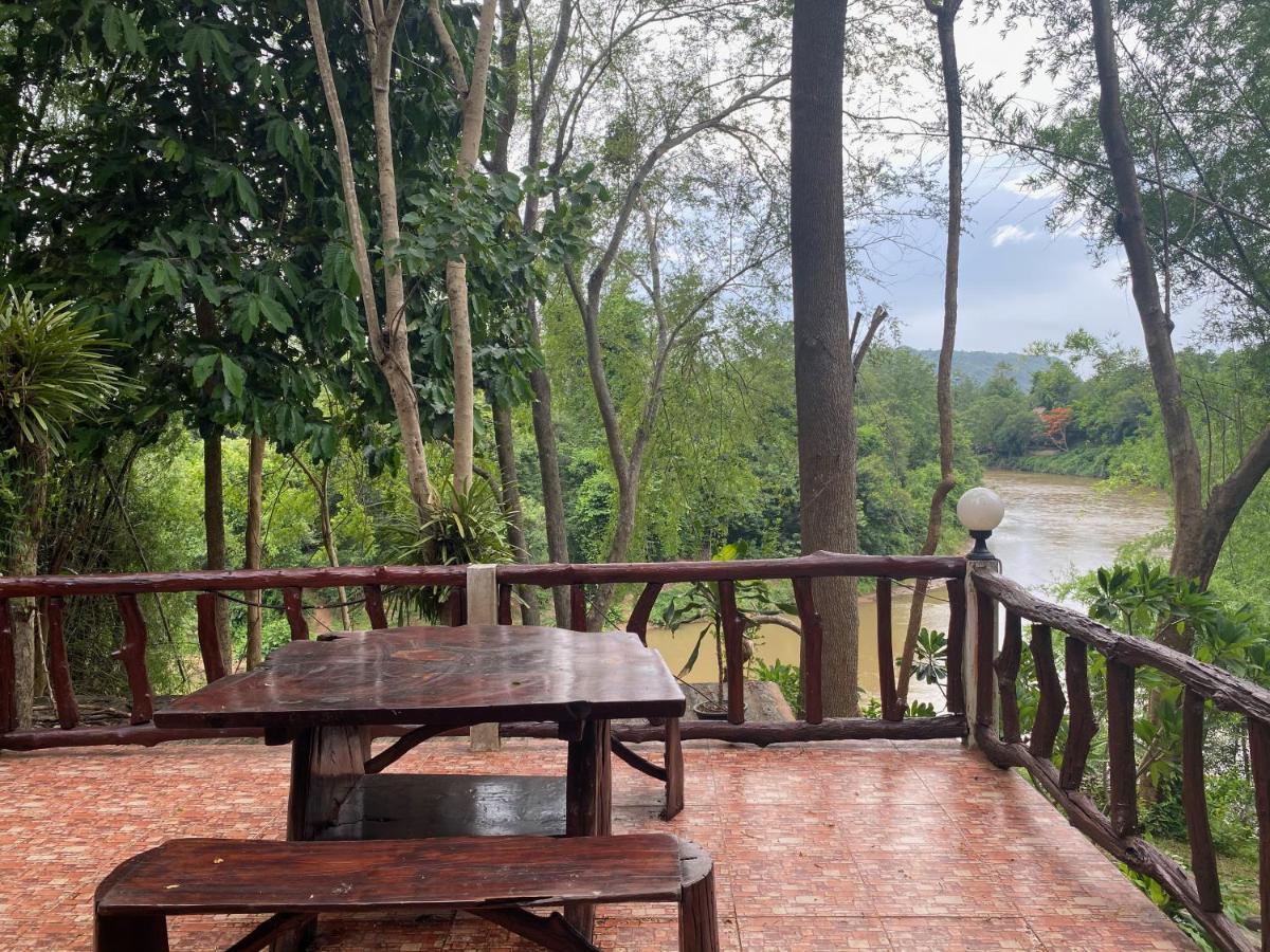 Saiyok River House Szajok Kültér fotó